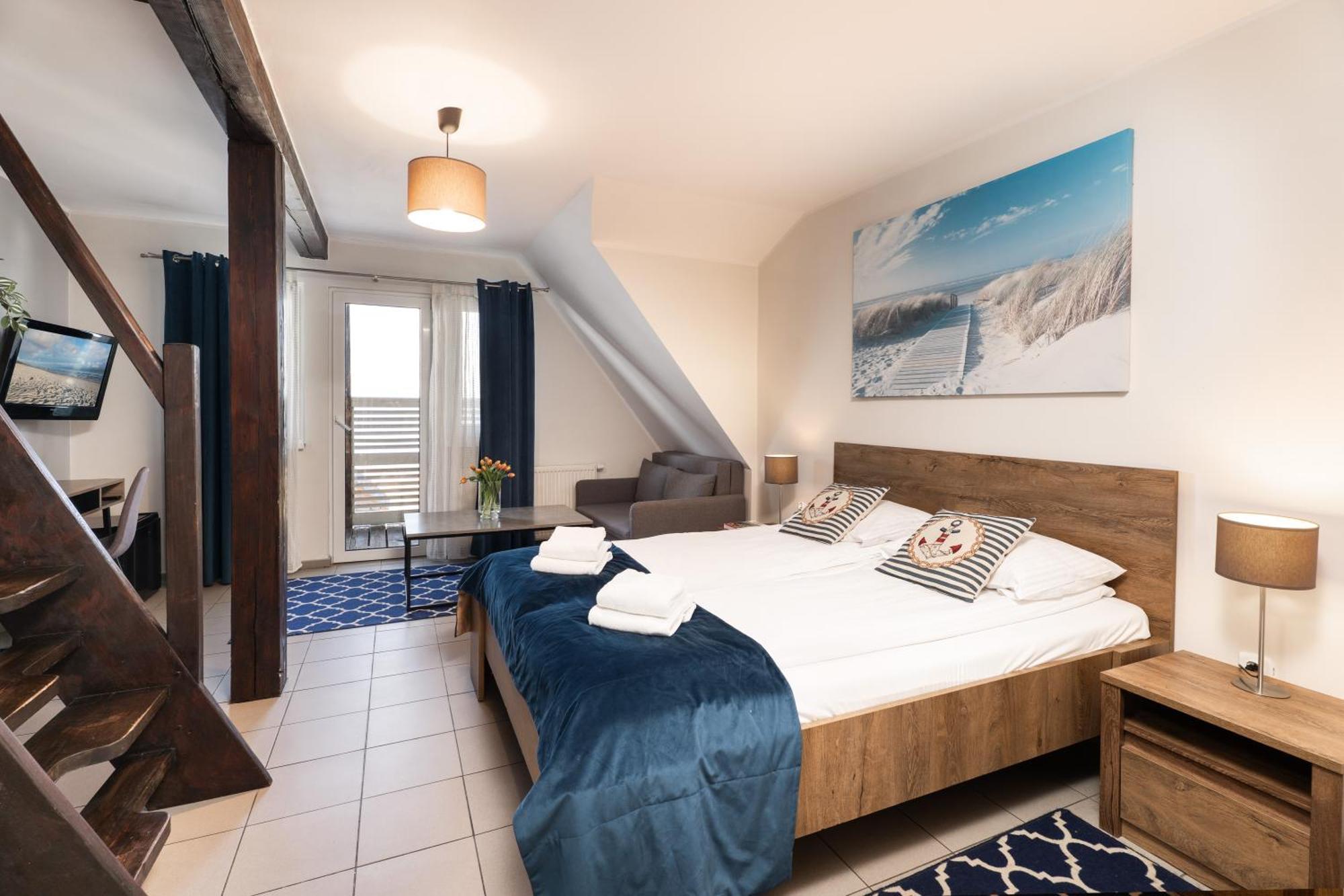 Hotel Male Morze à Chałupy Extérieur photo